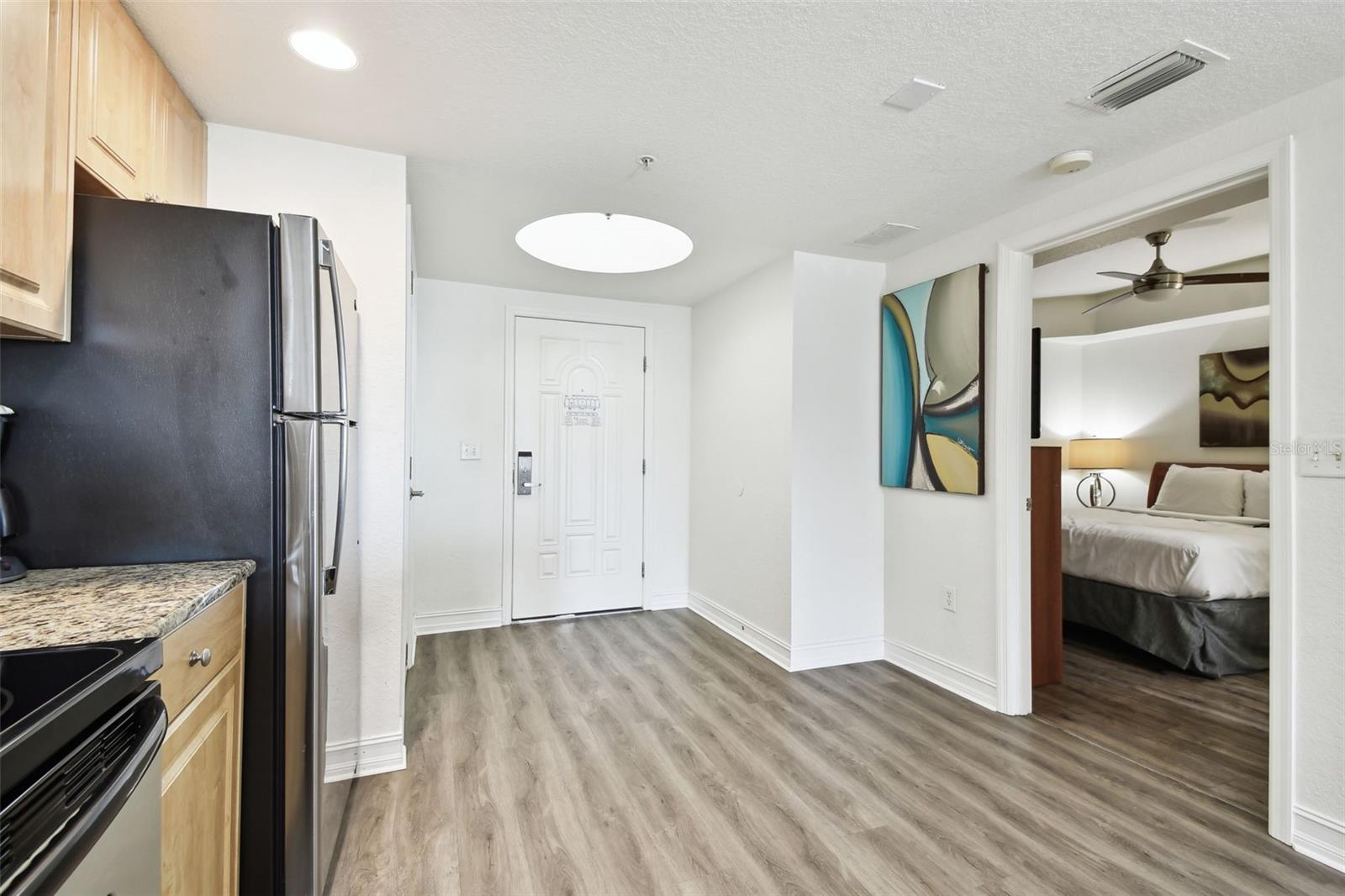 Image 13 of 34 For 11605 Gulf Boulevard 402