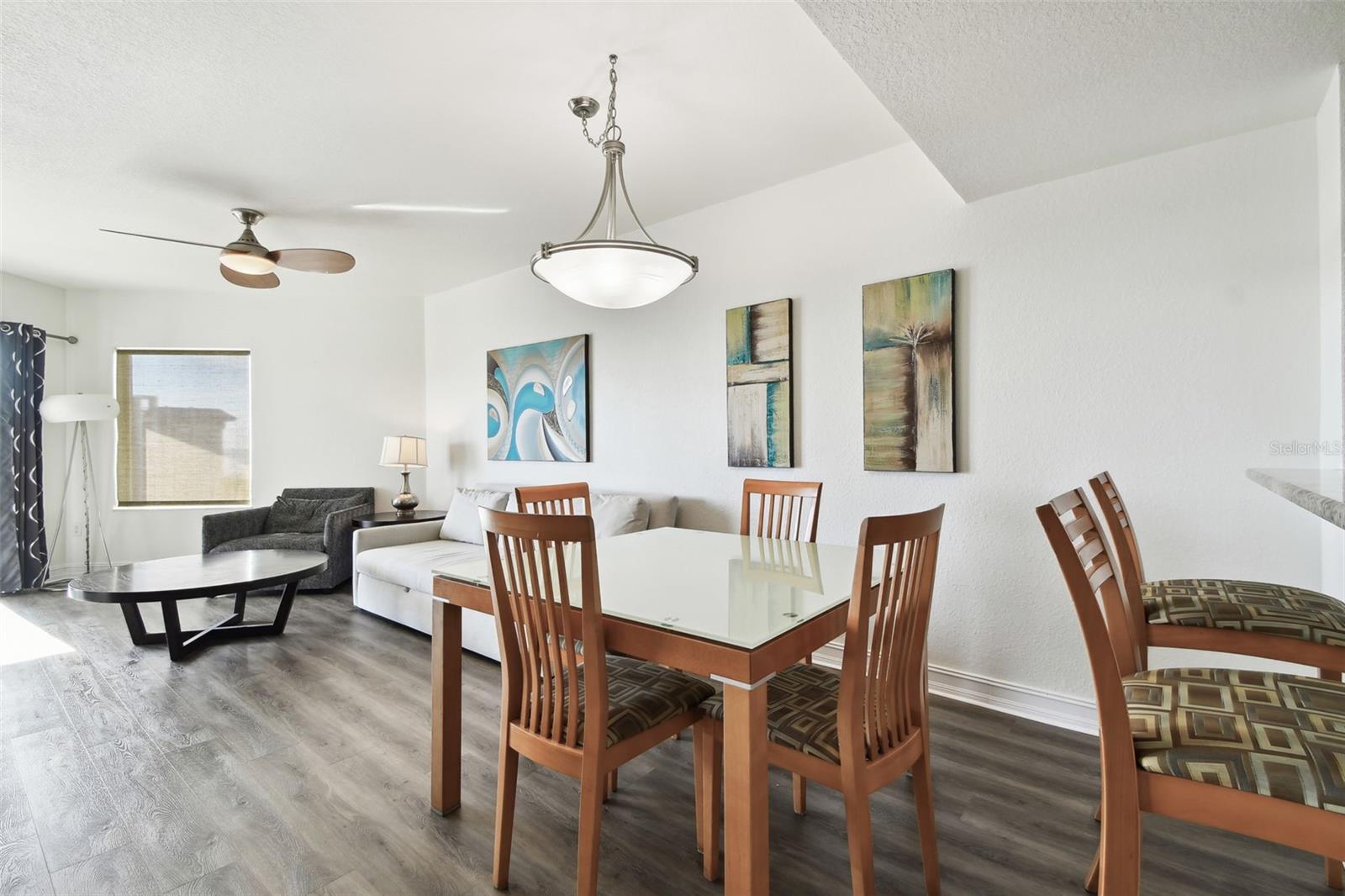 Image 15 of 34 For 11605 Gulf Boulevard 402
