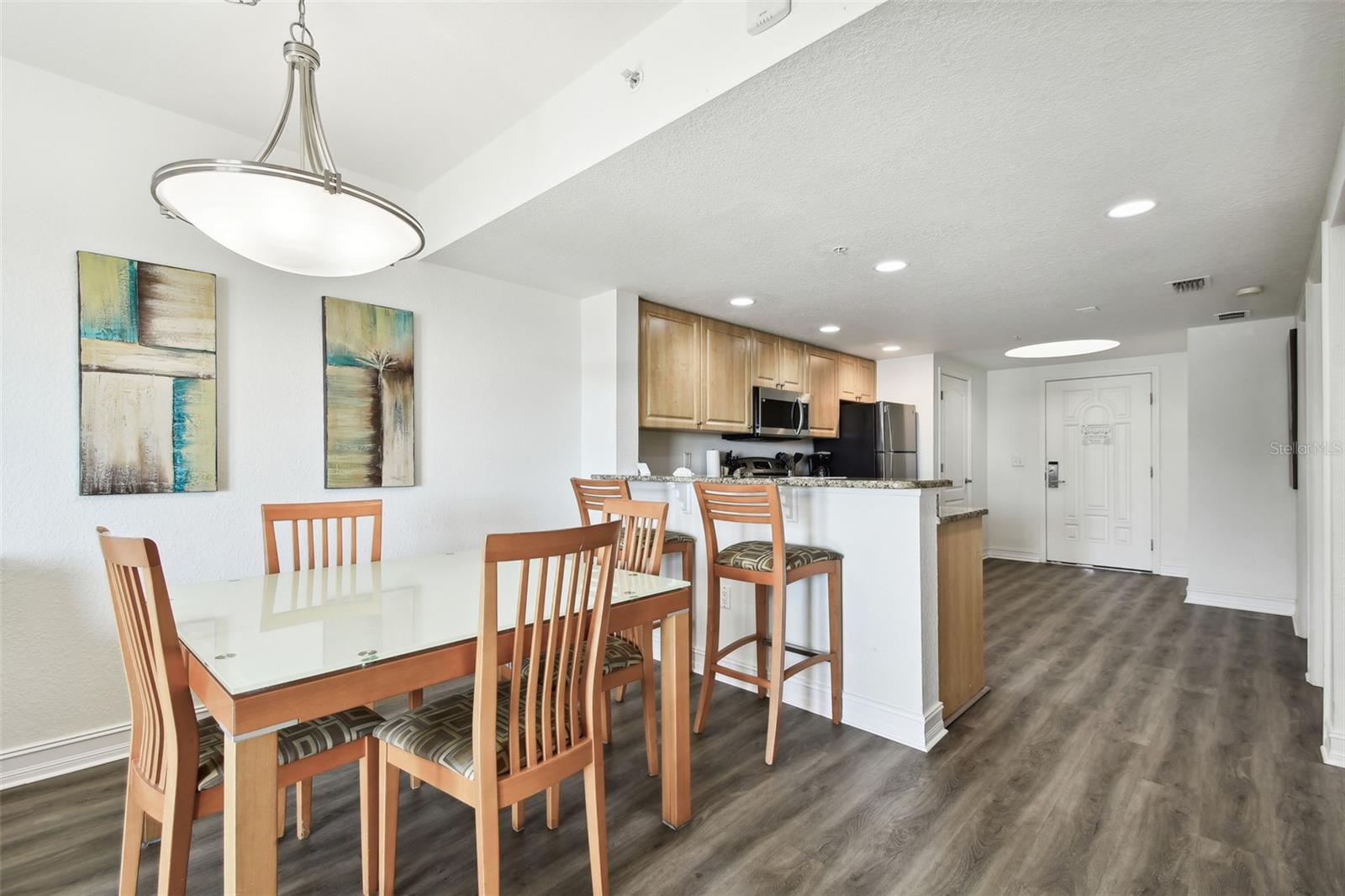Image 16 of 34 For 11605 Gulf Boulevard 402