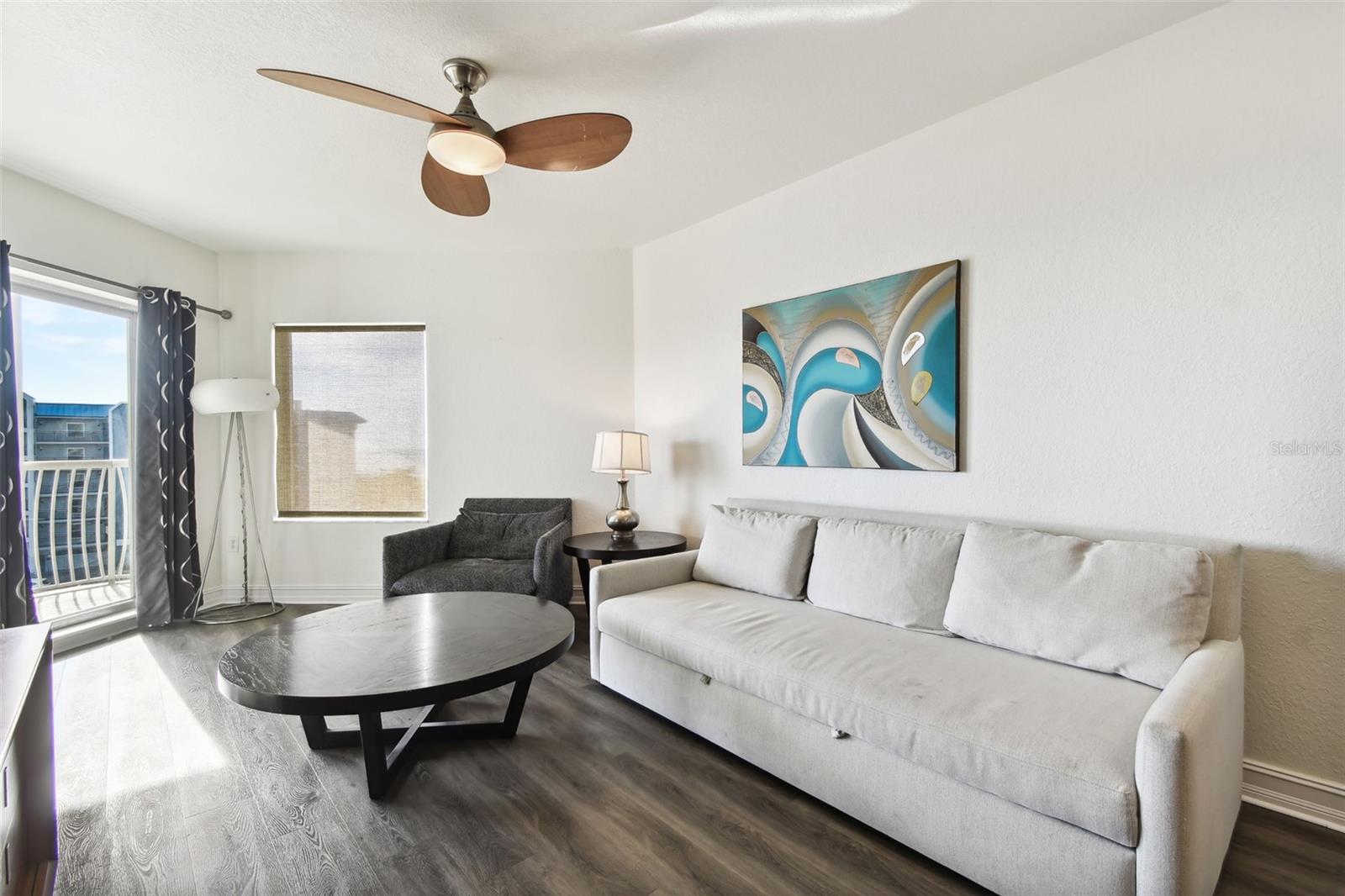 Image 19 of 34 For 11605 Gulf Boulevard 402