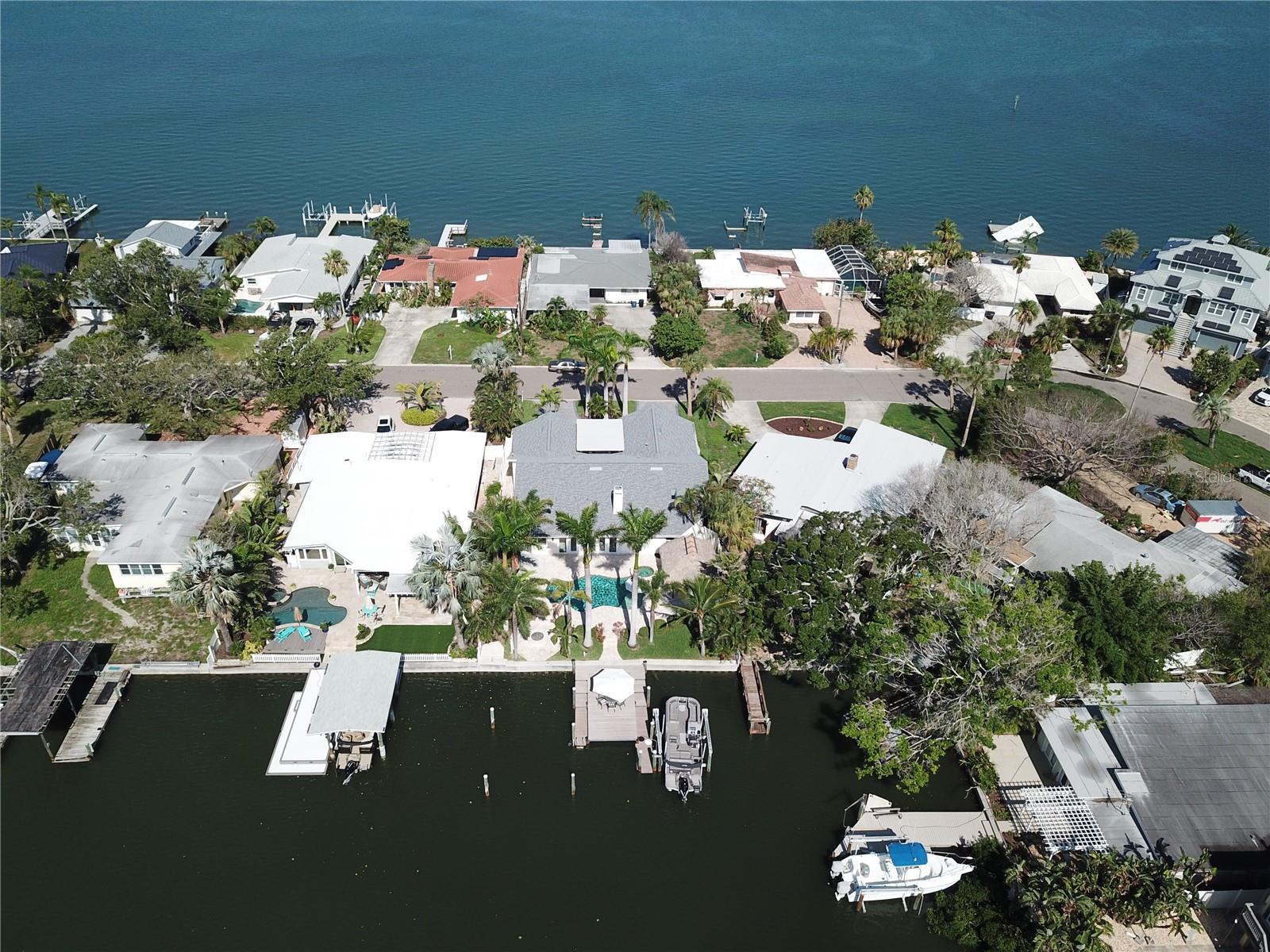 Image 7 of 19 For 1837 Venetian Point Drive