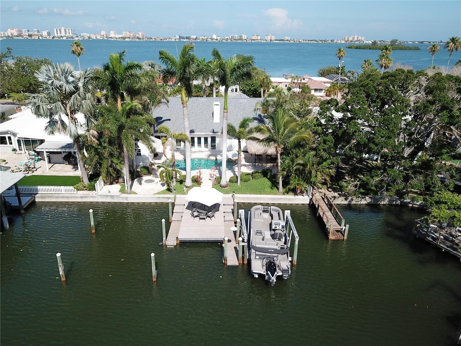 Image 8 of 19 For 1837 Venetian Point Drive