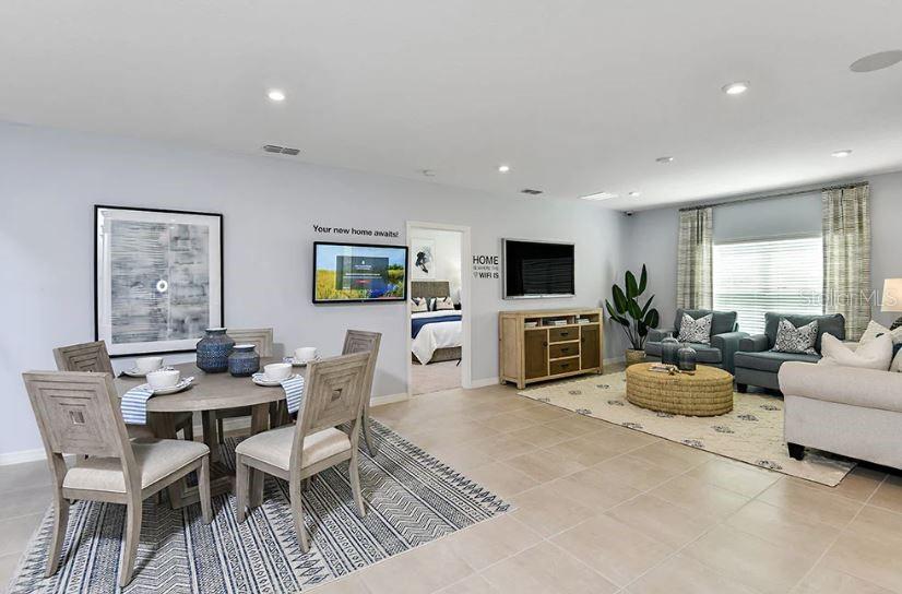 Image 15 of 23 For 2072 Babbling Brook Boulevard