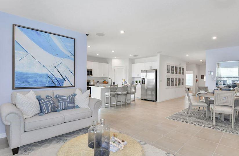 Image 16 of 23 For 2072 Babbling Brook Boulevard