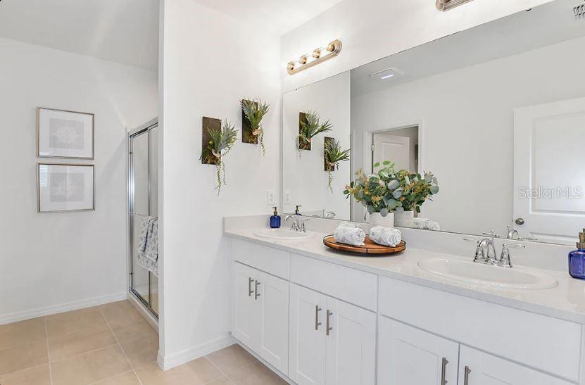Image 17 of 23 For 2072 Babbling Brook Boulevard