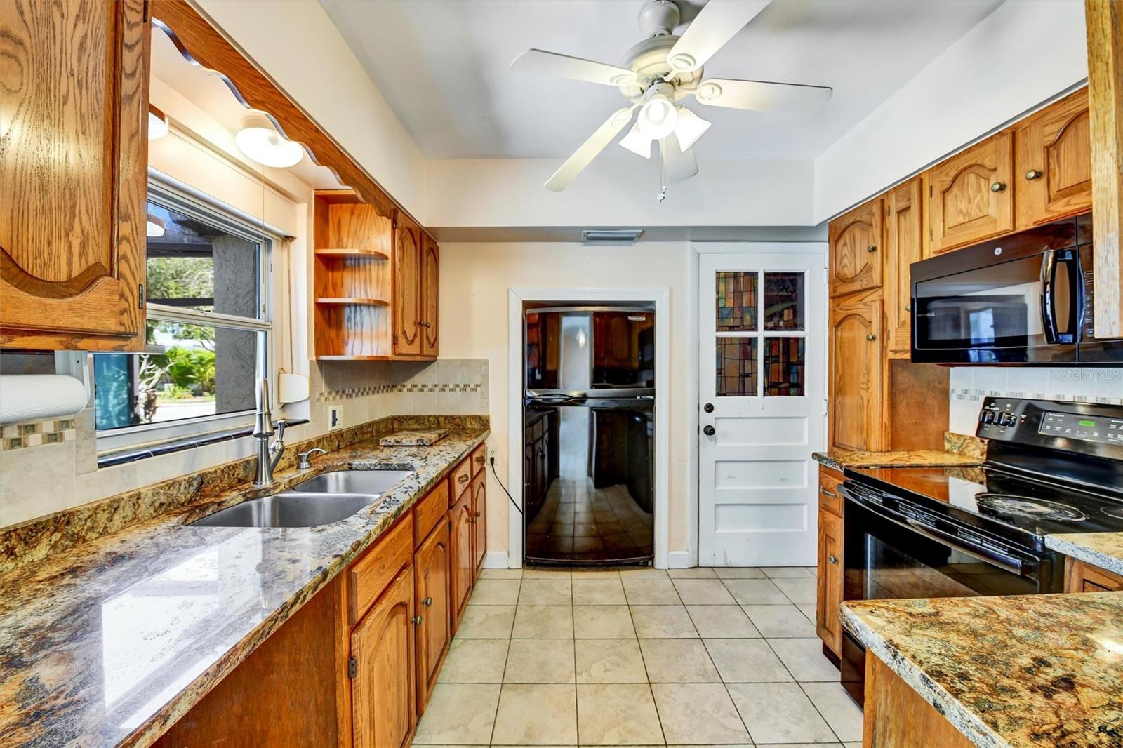Image 20 of 27 For 4735 Baywood Point Drive S