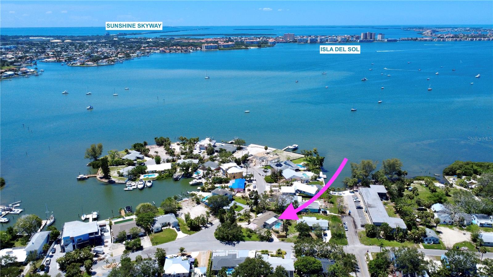 Image 4 of 27 For 4735 Baywood Point Drive S