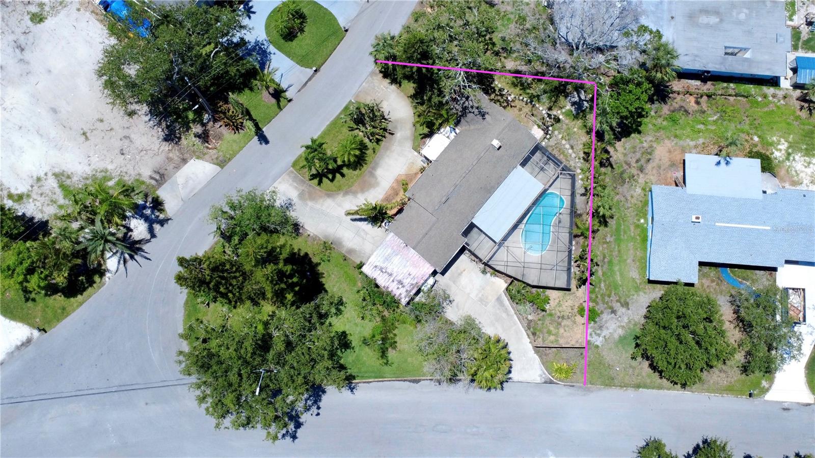 Image 7 of 27 For 4735 Baywood Point Drive S