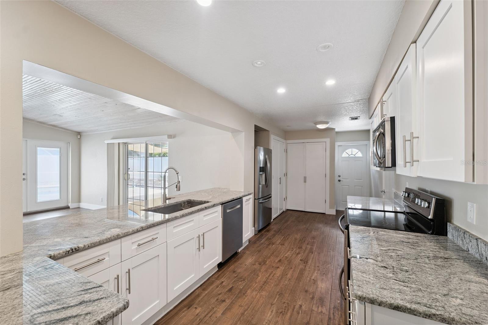 Image 4 of 46 For 8306 Gomez Avenue