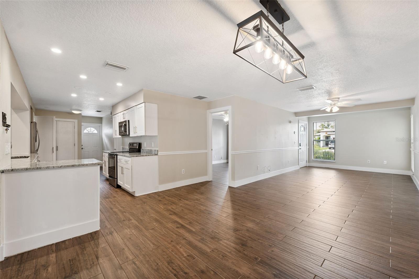 Image 9 of 46 For 8306 Gomez Avenue