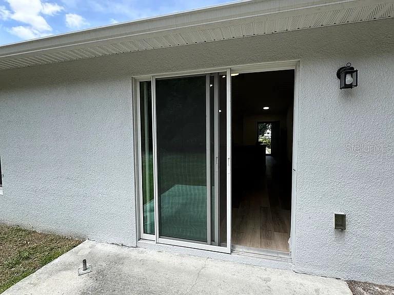 Image 13 of 16 For 1737 Lakewood Avenue