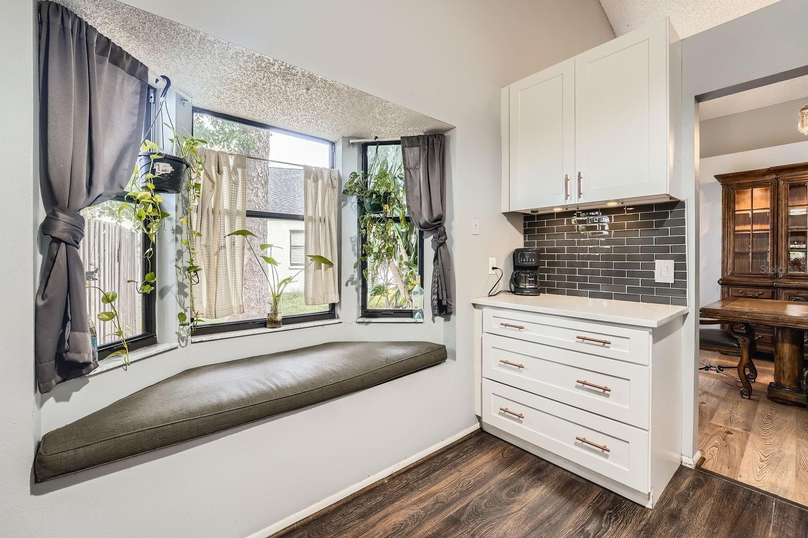 Image 13 of 31 For 10845 Kenmore Drive