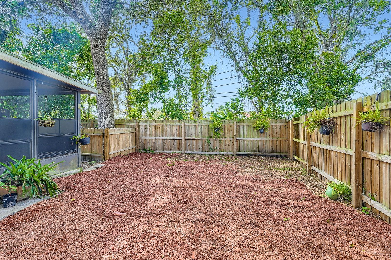 Image 26 of 31 For 10845 Kenmore Drive