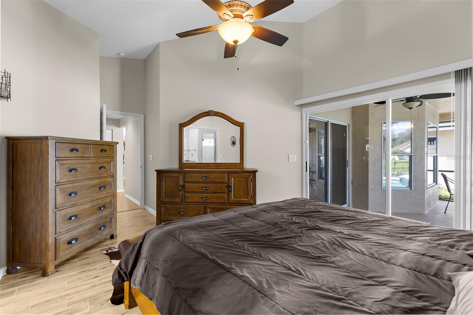 Image 16 of 46 For 4511 Preston Woods Drive