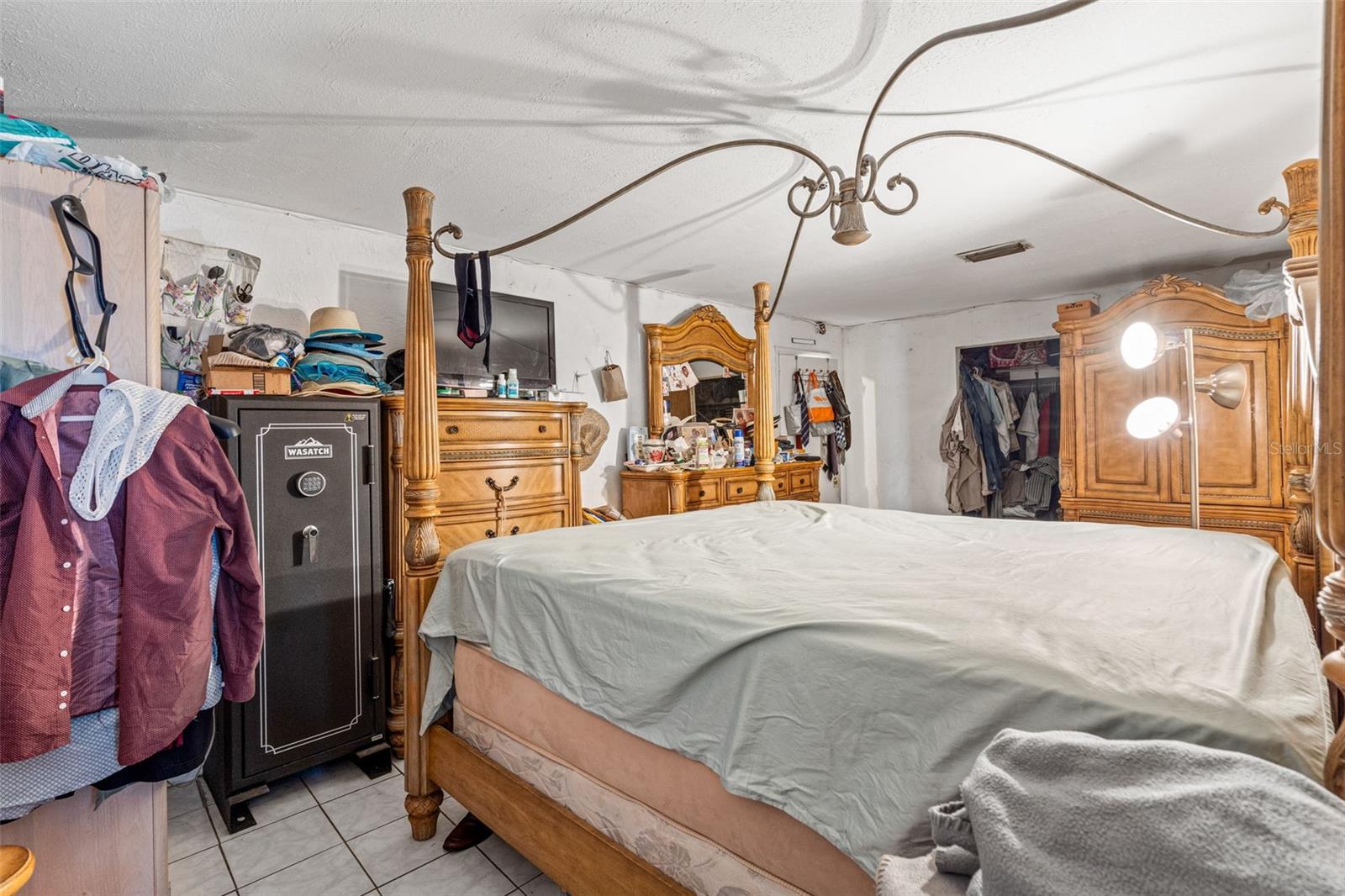 Image 20 of 39 For 601 12th Street