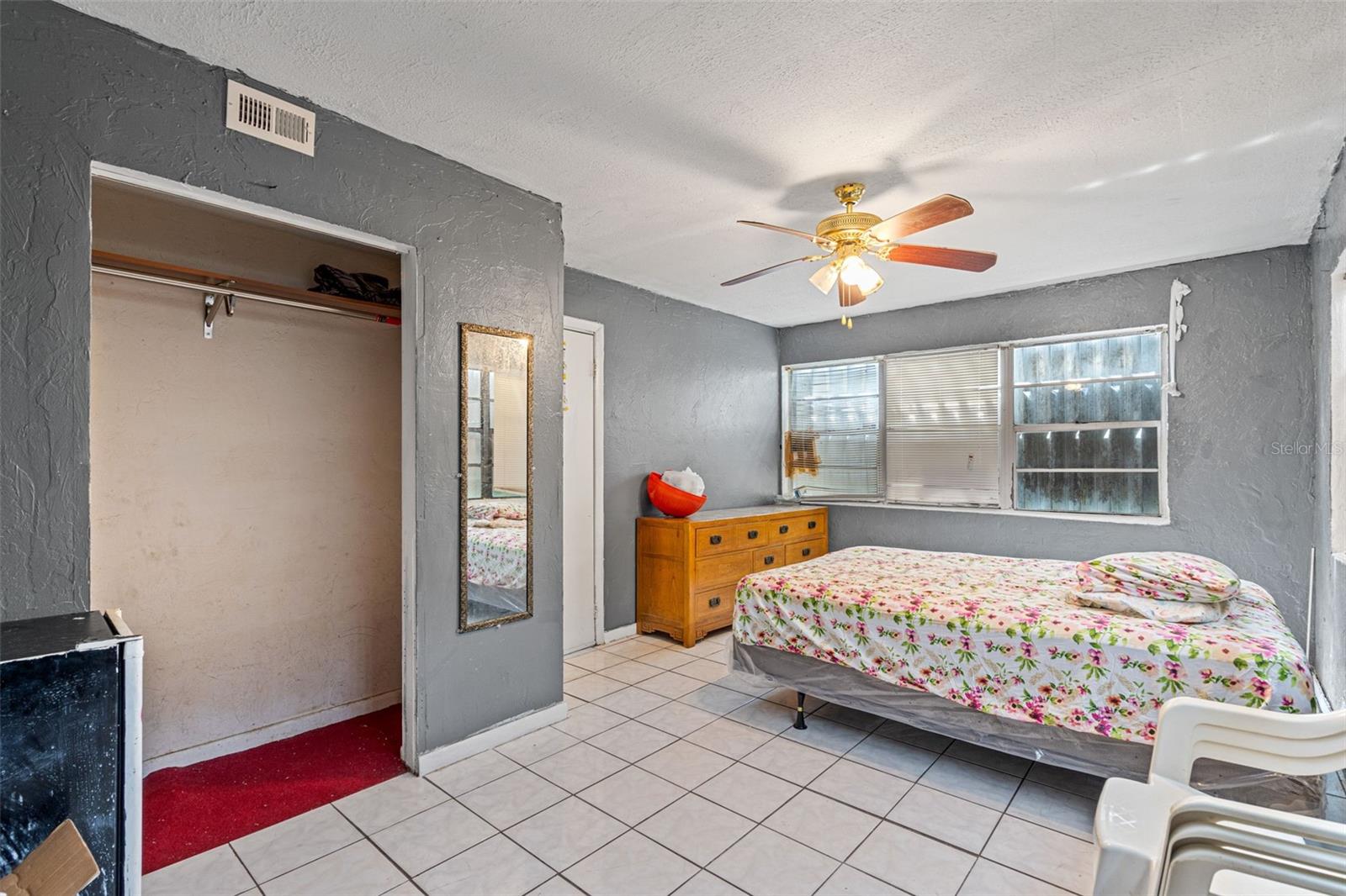 Image 26 of 39 For 601 12th Street