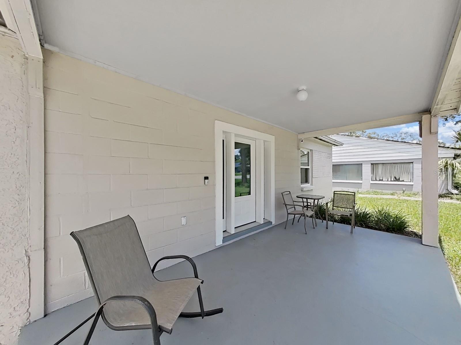 Image 4 of 34 For 9413 Forest Hills Drive