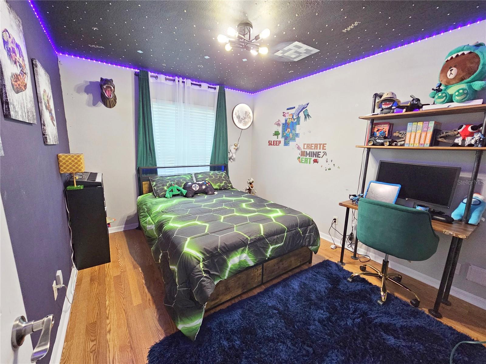 Image 26 of 36 For 14509 Thornfield Court