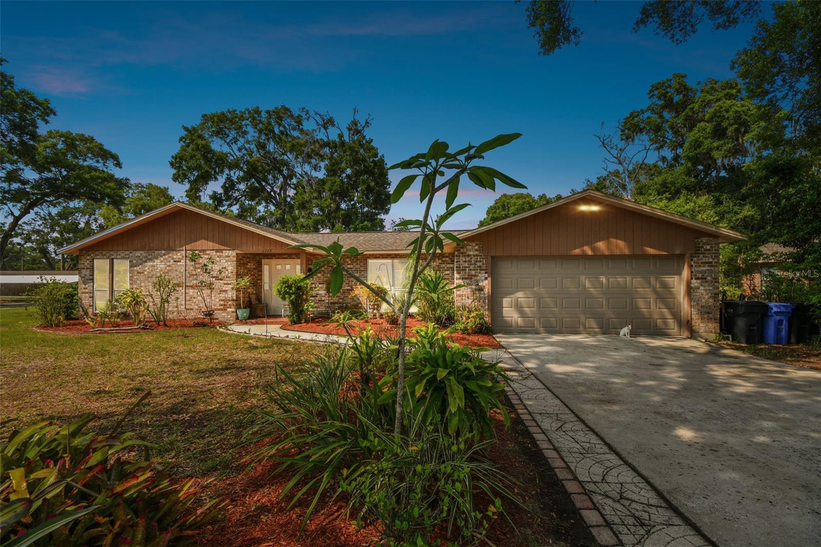 Image 2 of 63 For 2222 Arch Mcdonald Drive