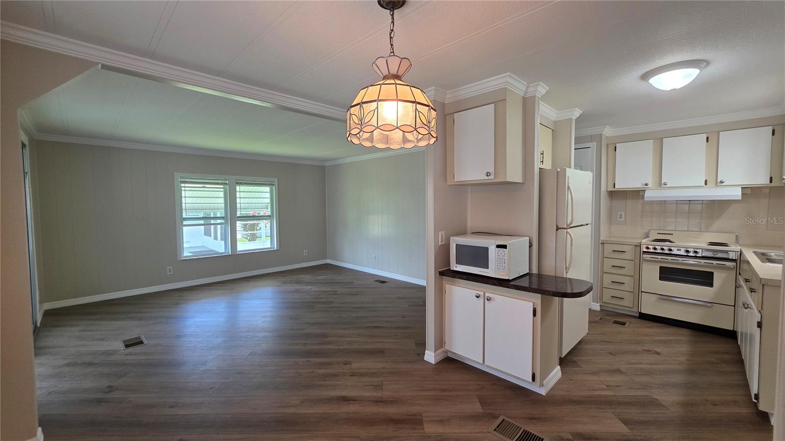 Image 16 of 47 For 36801 Camelia Court