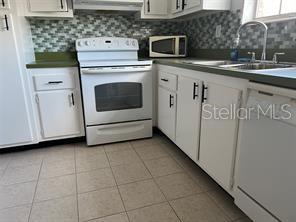 Image 7 of 48 For 3535 41st Terrace S 219