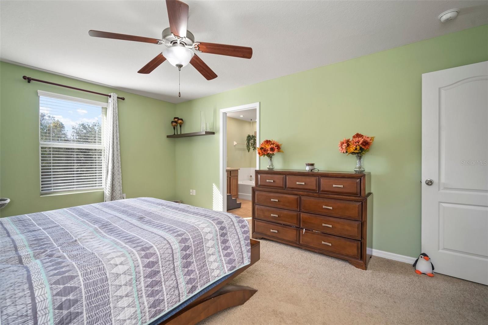 Image 20 of 37 For 8607 Tidal Breeze Drive