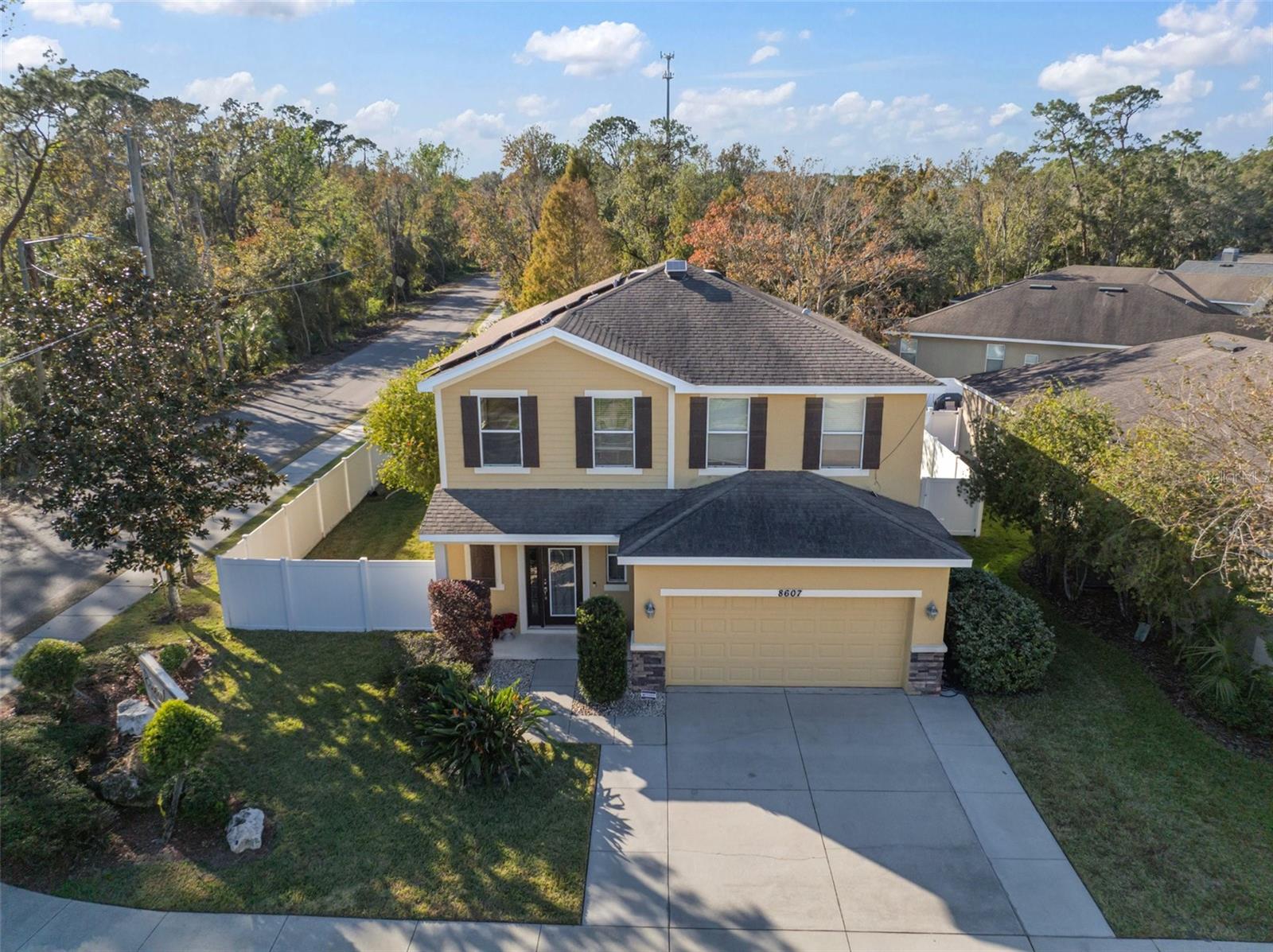 Image 4 of 37 For 8607 Tidal Breeze Drive