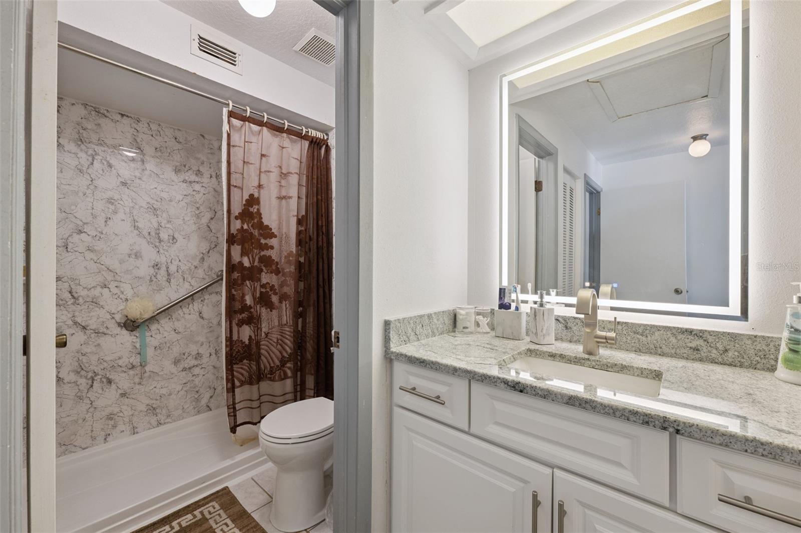Image 18 of 42 For 6209 Harold Avenue