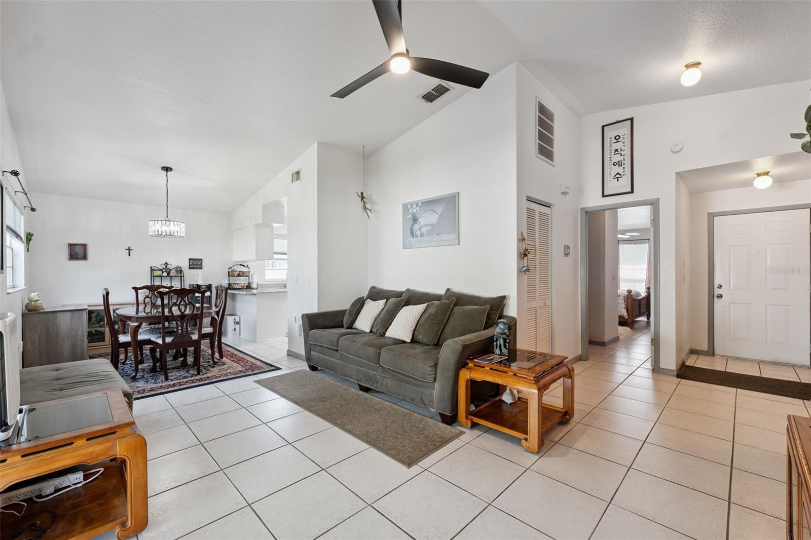 Image 6 of 42 For 6209 Harold Avenue
