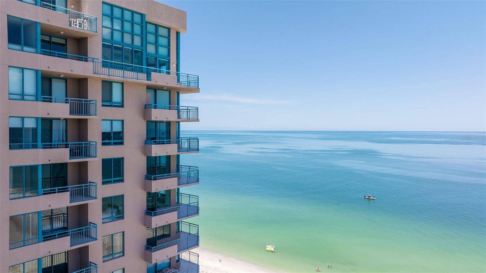 Image 12 of 81 For 1520 Gulf Boulevard 1502