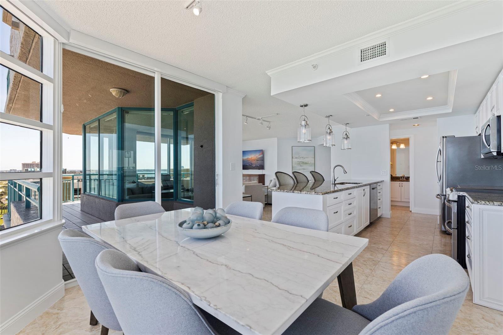 Image 20 of 81 For 1520 Gulf Boulevard 1502