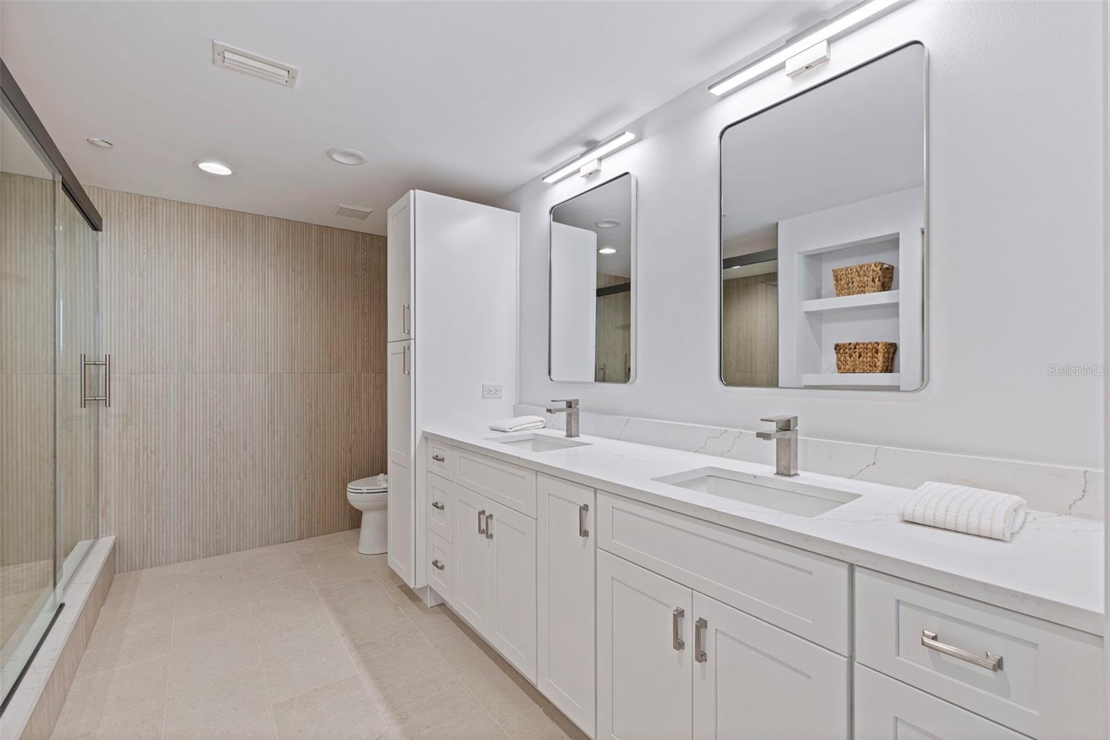 Image 31 of 81 For 1520 Gulf Boulevard 1502