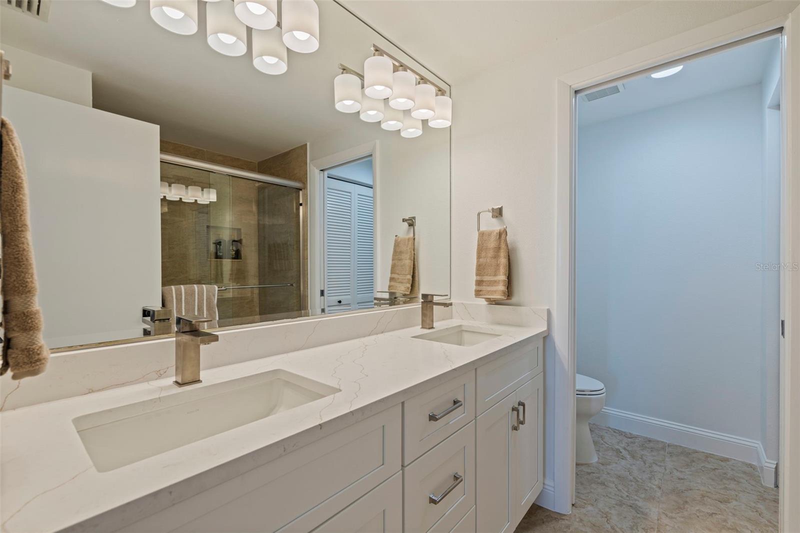 Image 37 of 81 For 1520 Gulf Boulevard 1502