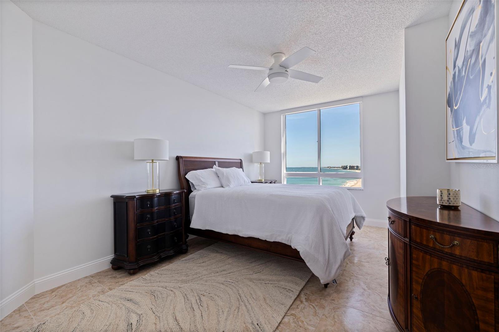 Image 39 of 81 For 1520 Gulf Boulevard 1502