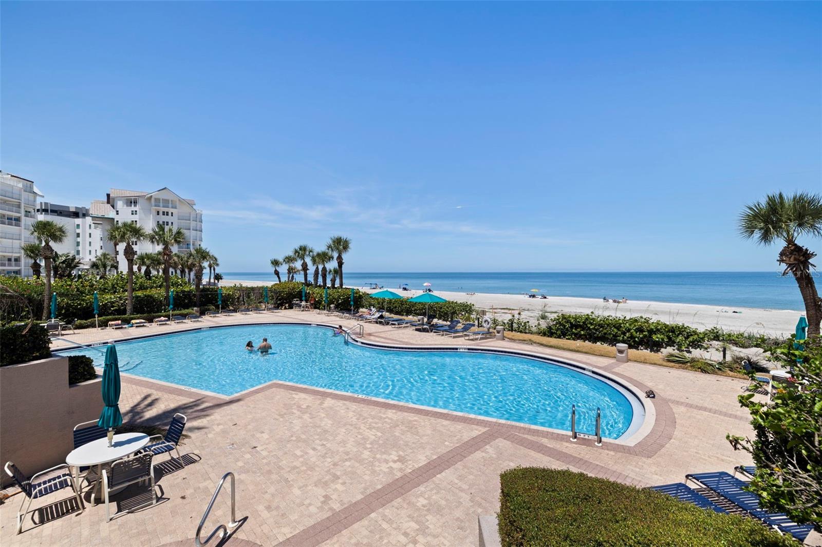 Image 61 of 81 For 1520 Gulf Boulevard 1502