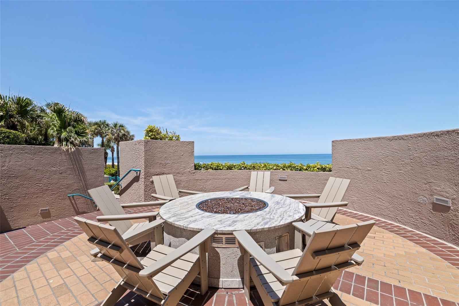 Image 70 of 81 For 1520 Gulf Boulevard 1502