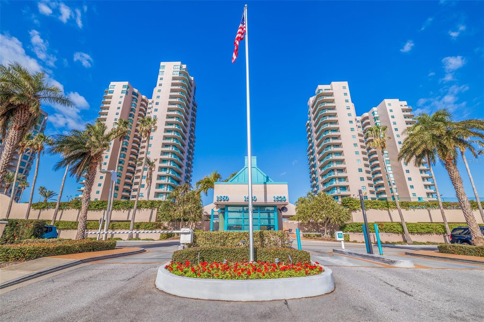 Image 75 of 81 For 1520 Gulf Boulevard 1502