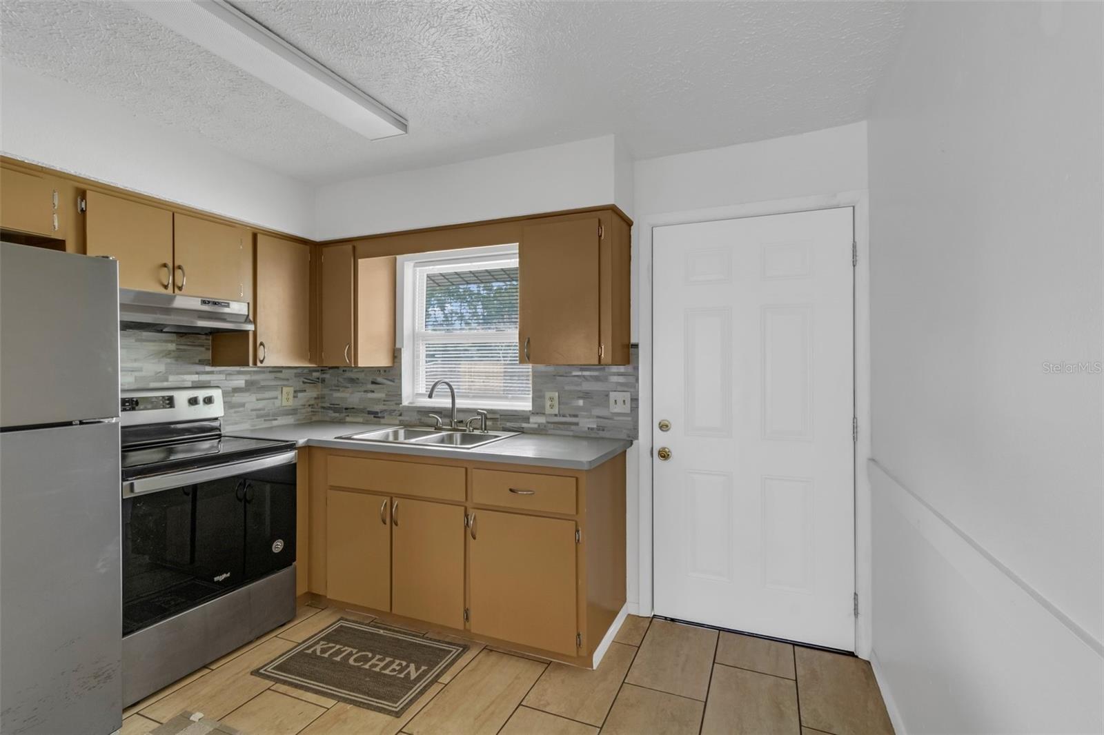 Image 7 of 31 For 5431 & 5435 Beach Street