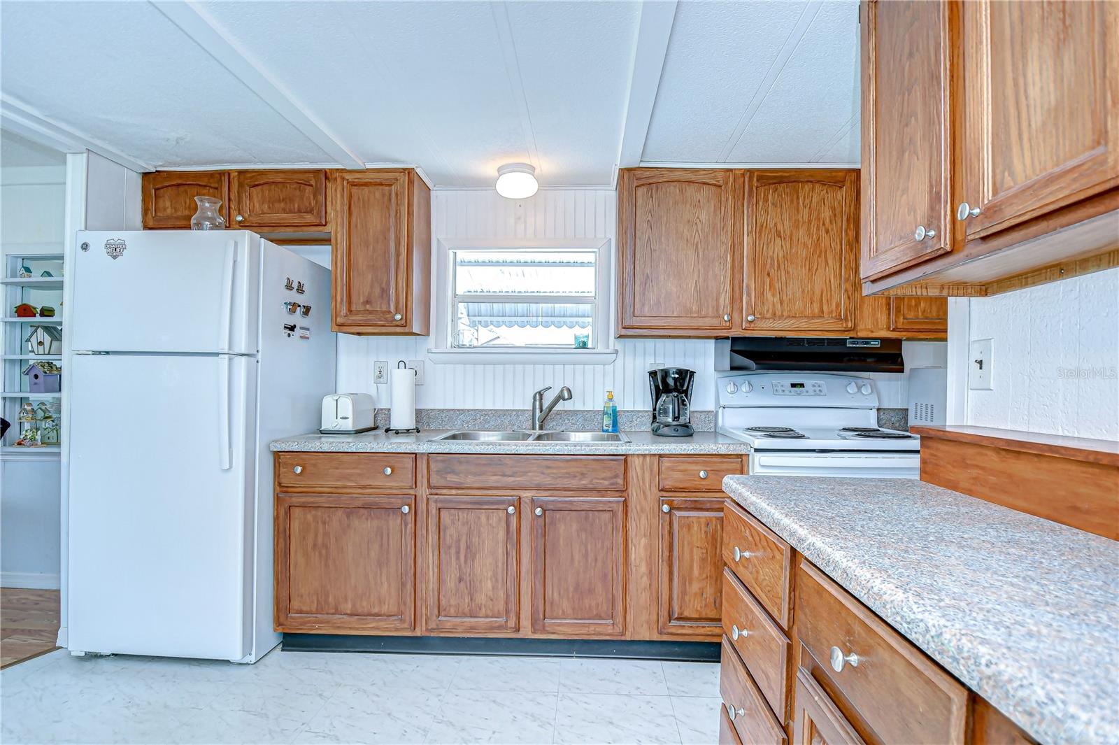Image 15 of 43 For 35014 Carl Avenue