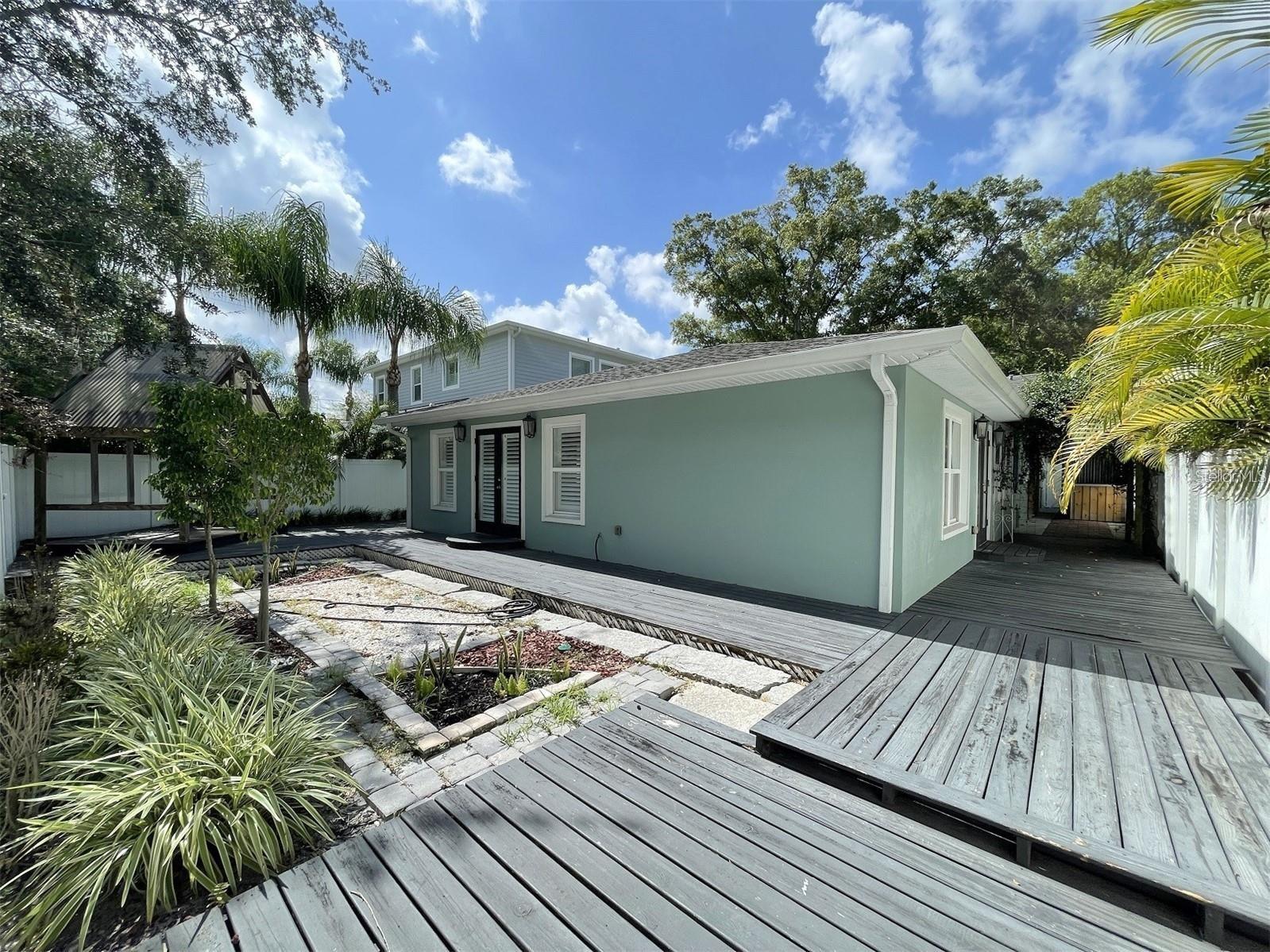 Image 18 of 26 For 3903 Corona Street