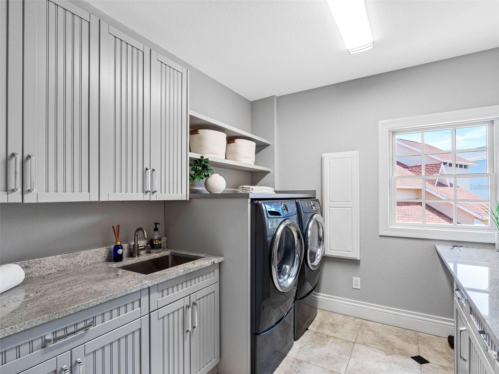 Image 46 of 69 For 357 12th Avenue