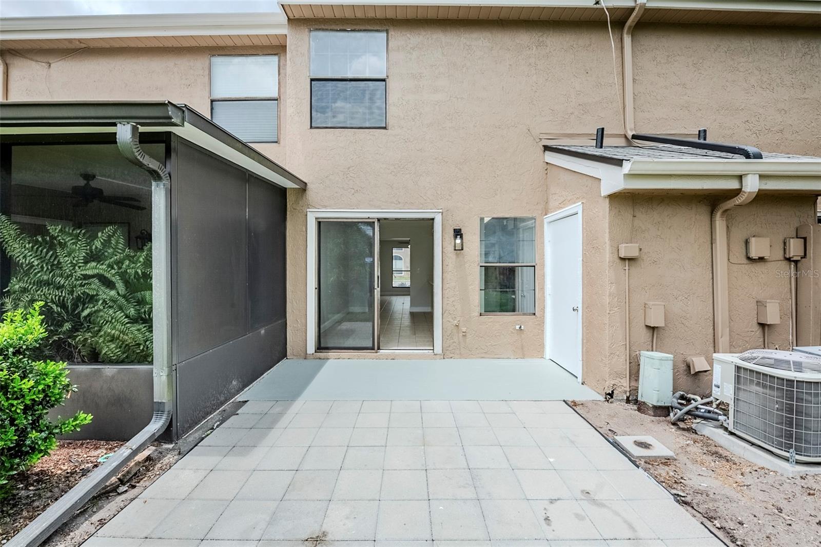 Image 19 of 19 For 609 Casa Park Court N