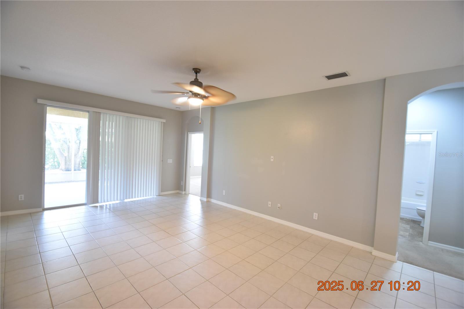 Image 3 of 47 For 6114 Gannetside Place
