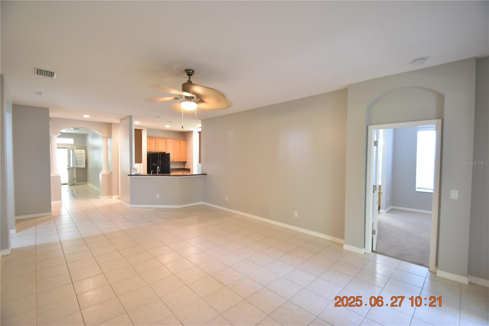 Image 5 of 47 For 6114 Gannetside Place