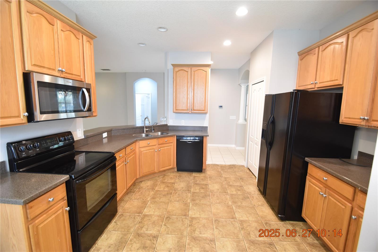 Image 6 of 47 For 6114 Gannetside Place