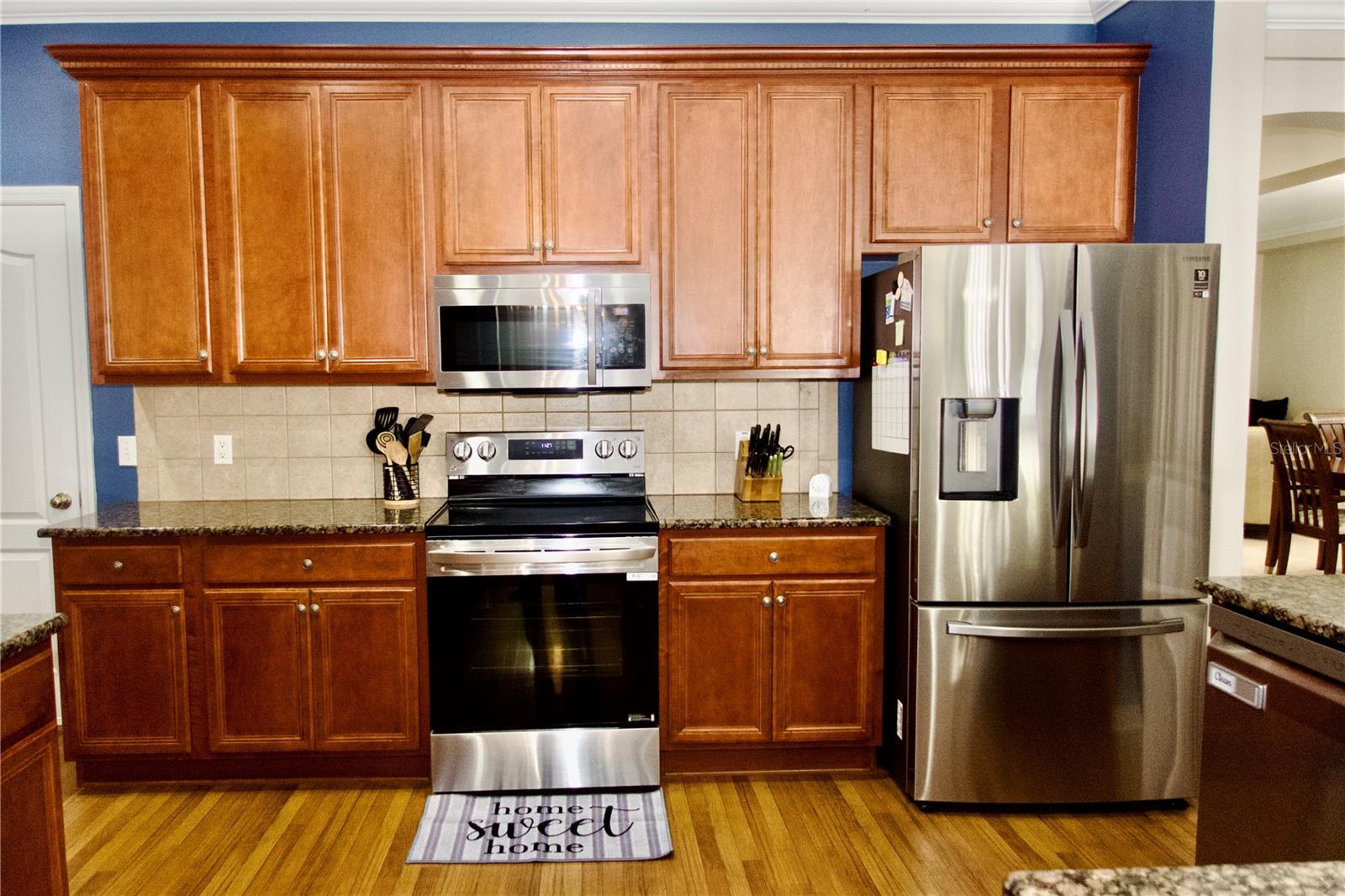 Image 20 of 41 For 18439 Red Willow Way