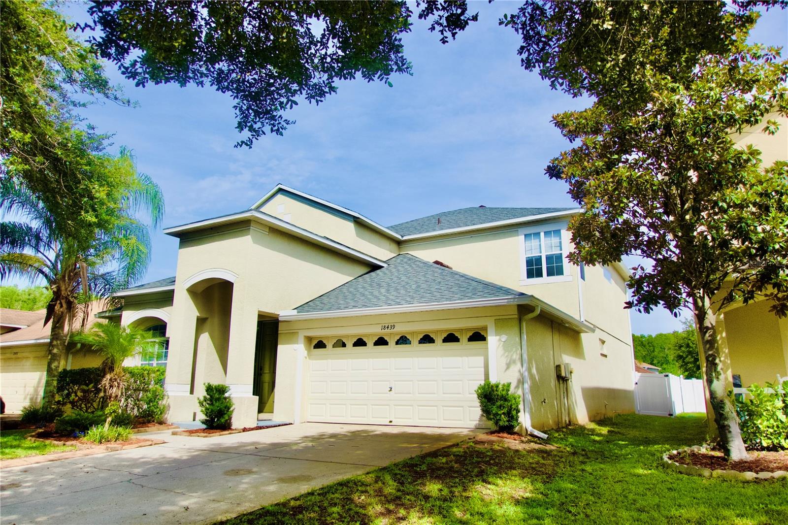 Image 4 of 41 For 18439 Red Willow Way