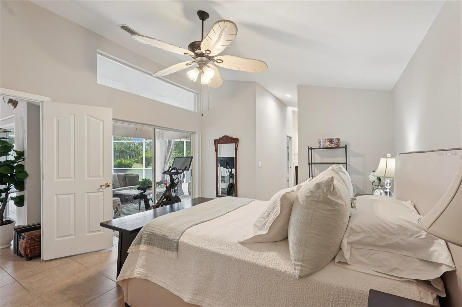 Image 18 of 32 For 3854 Lyndhurst Court
