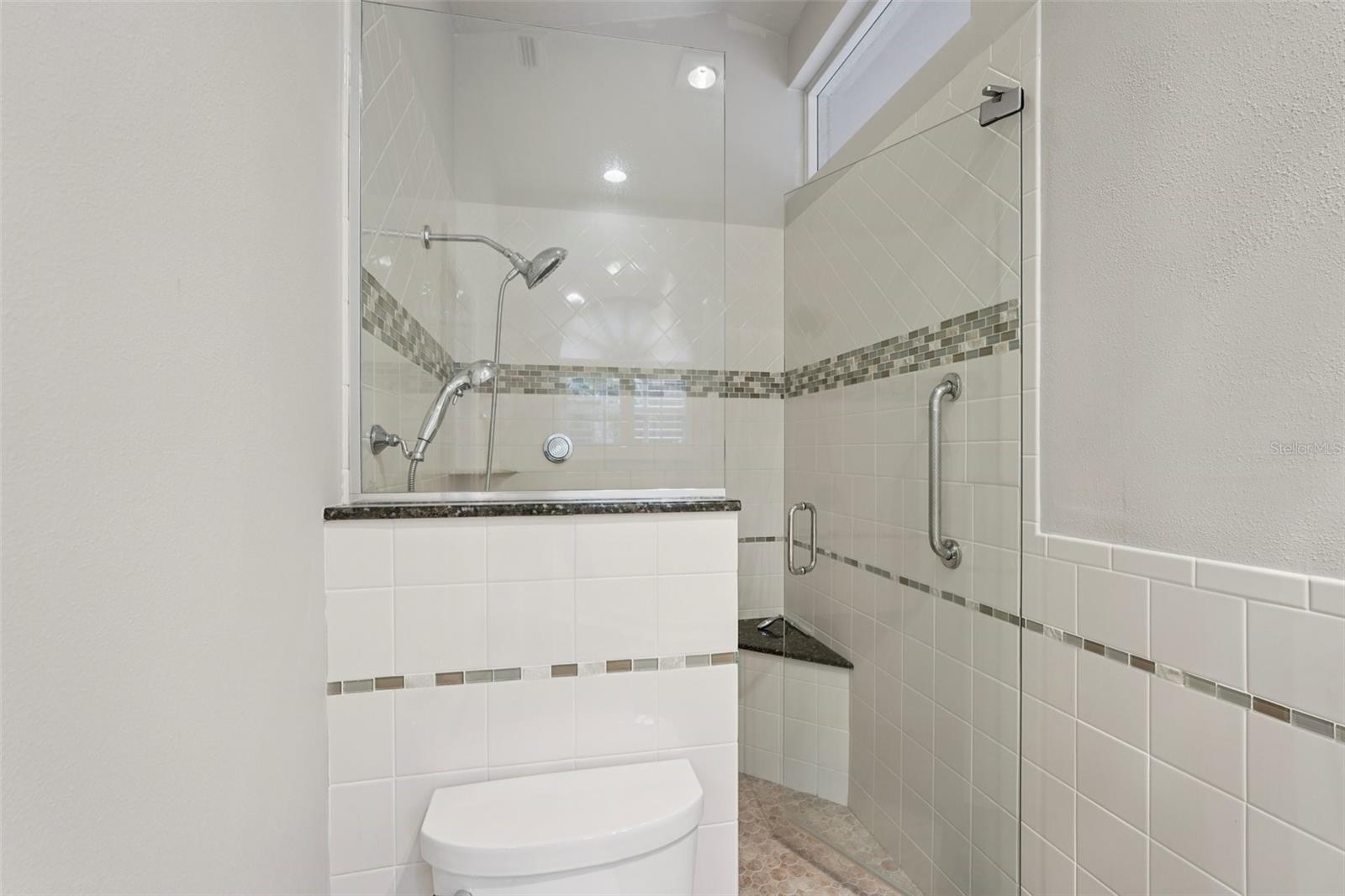 Image 21 of 32 For 3854 Lyndhurst Court