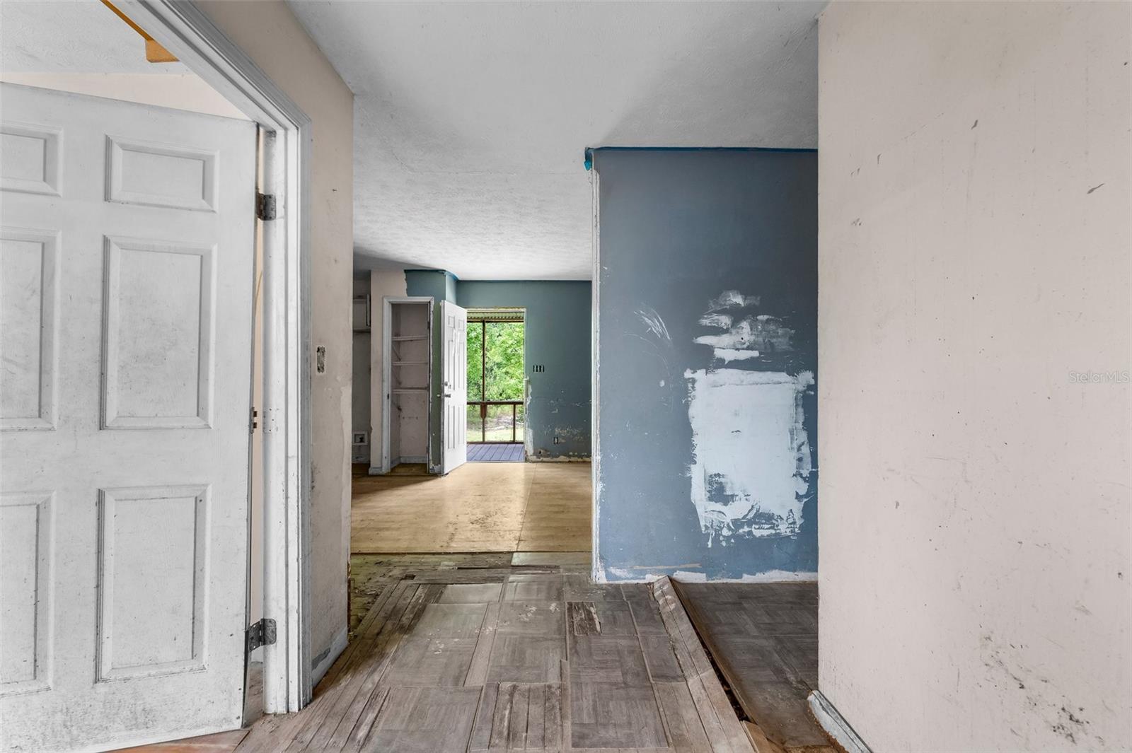 Image 7 of 28 For 10909 Cowels Road